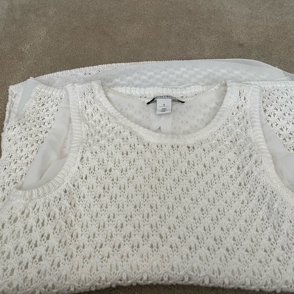 WHBM White Sweater Tank, Size Small - Picture 2 of 4